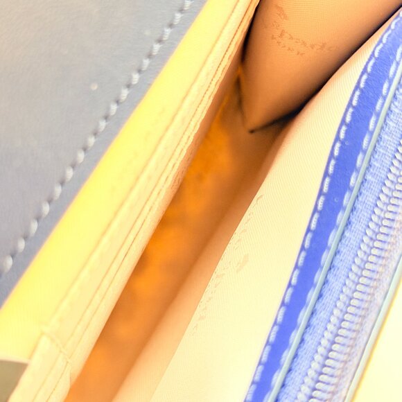 ✨Presenting✨: Kate Spade ♠️ "Perry" 💙🤍 Blue and White Floral 🤍💙 - NWT! 👀 - Picture 7 of 8